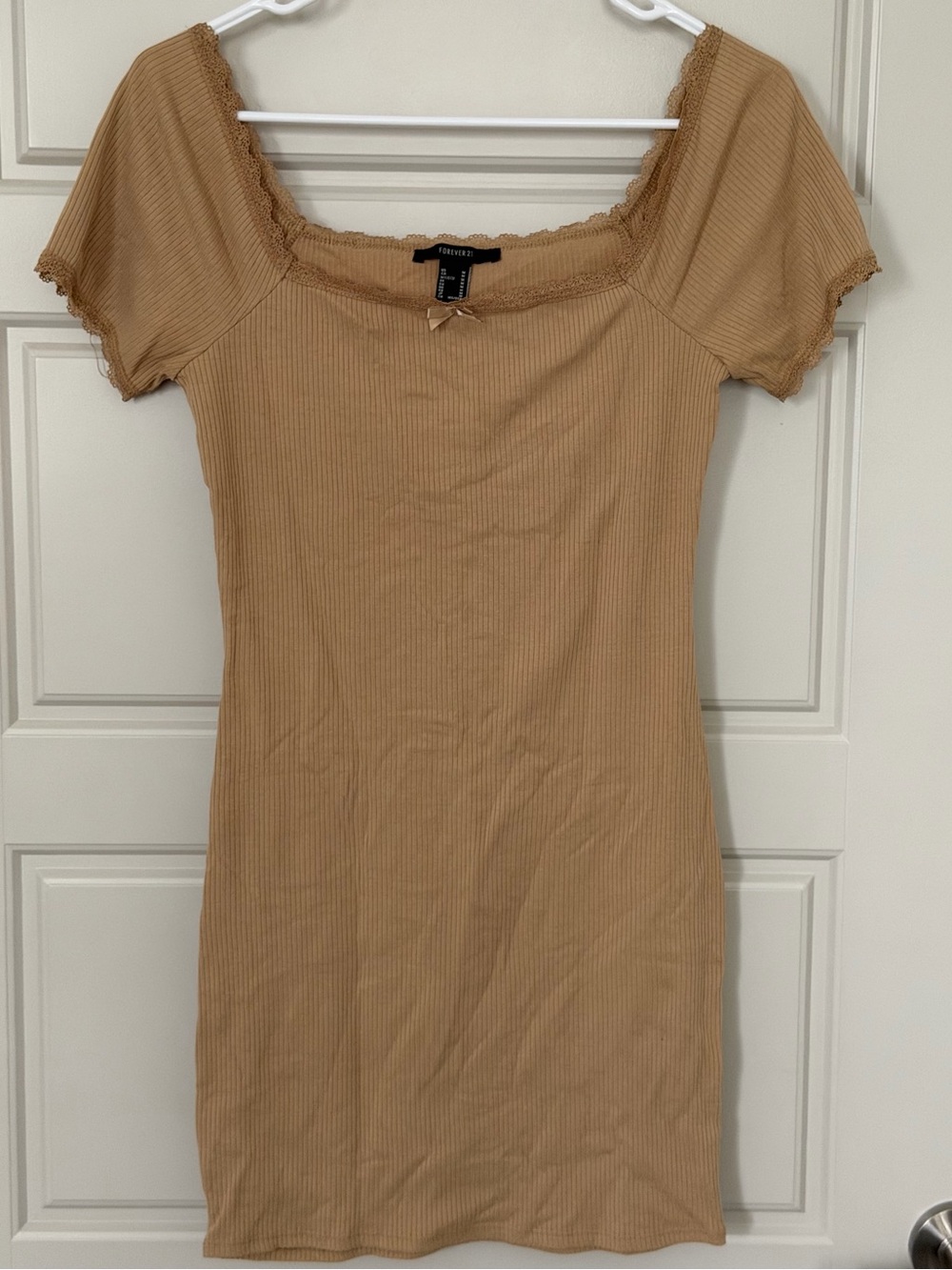 Forever 21 Tan Ribbed Lace Trim Square Neck Short Sleeve Bodycon Mini Dress M